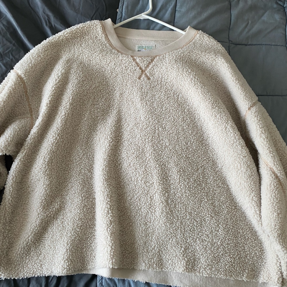 American eagle crewneck